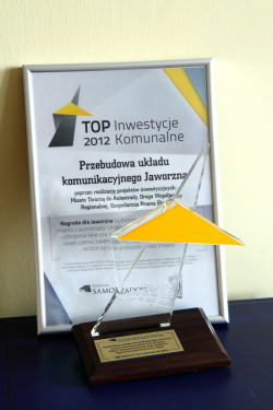 Projekt przebudowy układu komunikacyjnego Miasto Twarzą do Autostrady został nagrodzony w konkursie Top Inwestycje Komunalne 2012.