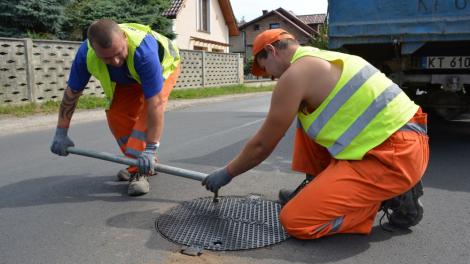 Nowe włazy kanalizacyjne