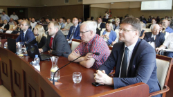 W kolejnym punkcie głosowano nad likwidacją jednostki budżetowej Ośrodka Profilaktyki Uzależnienia od Alkoholu oraz Pobytu Nietrzeźwych z siedzibą w Jaworznie.