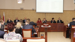 Radni przegłosowali projekt uchwały Rady Miejskiej w Jaworznie w sprawie Wieloletniej Prognozy Finansowej miasta Jaworzna na lata 2018 - 2029.