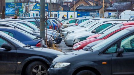 29 stycznia br. ruszy budowa parkingu podziemnego i kładki przy Hali Widowiskowo-Sportowej.