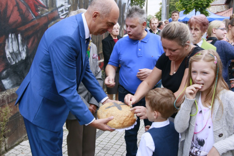 Dożynki na byczyńskim rynku