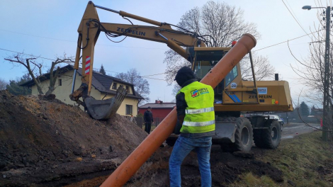 Powstaje kanalizacja dla mieszkańców osiedla Dąbrowa Narodowa - fot. Wodociągi Jaworzno