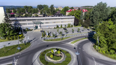 Urząd Miejski w Jaworznie - fot. DronView