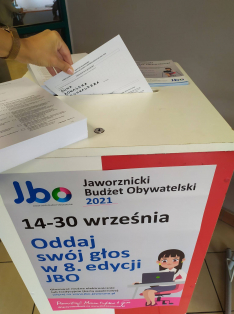 Ostatnie godziny głosowania w JBO!