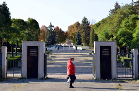 1 listopada na cmentarzach komunalnych