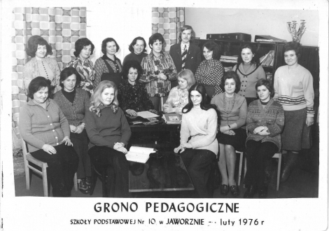 Grono Pedagogiczne SP 10 w Szczakowej - 1976 r.